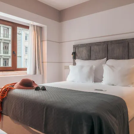 Pestana Vintage Center 호텔 4*