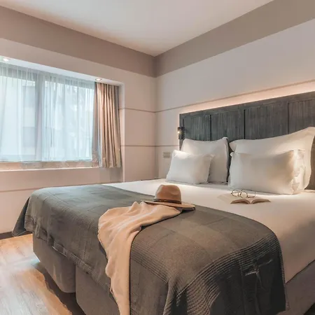 Pestana Vintage Center 호텔 4*