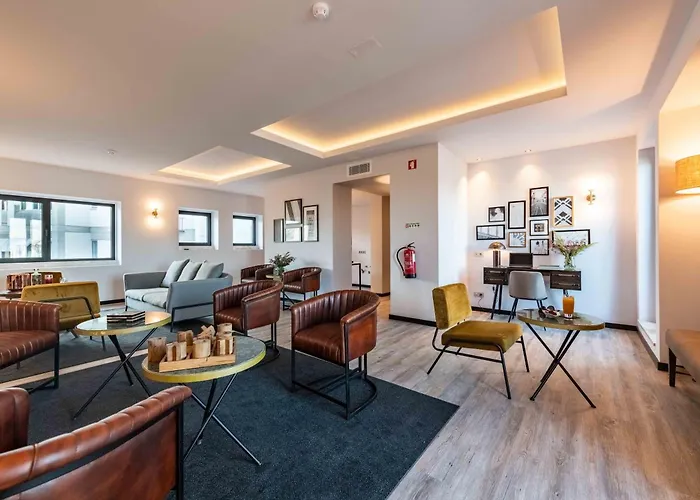 Pestana Vintage Center Hotel 4*