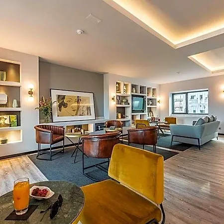 Pestana Vintage Center Ξενοδοχείο