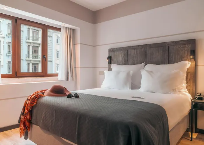 Pestana Vintage Center 호텔 4*