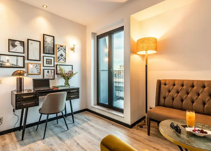 Pestana Vintage Center 호텔 4*