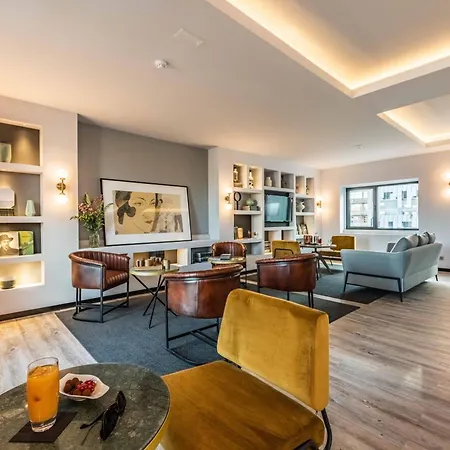 Pestana Vintage Center 4* Lizbona