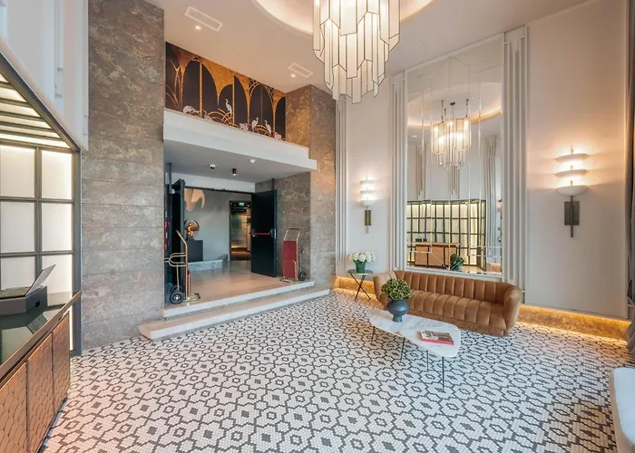 Pestana Vintage Center Hotel
